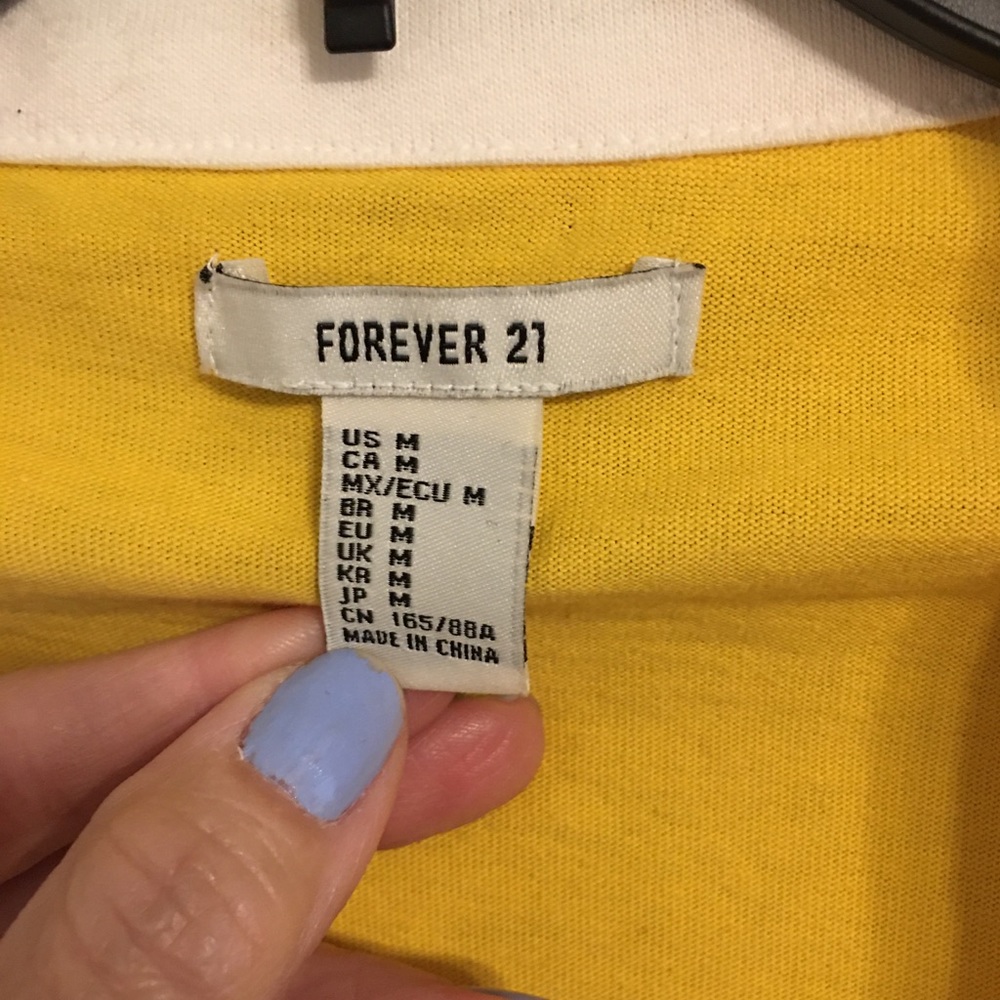 Forever 21 Cropped Sweater - Picture 3 of 4